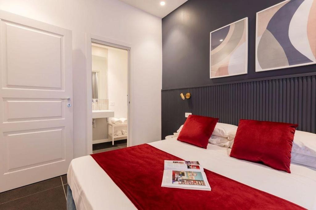 Epoca Suites Napoli Exterior photo